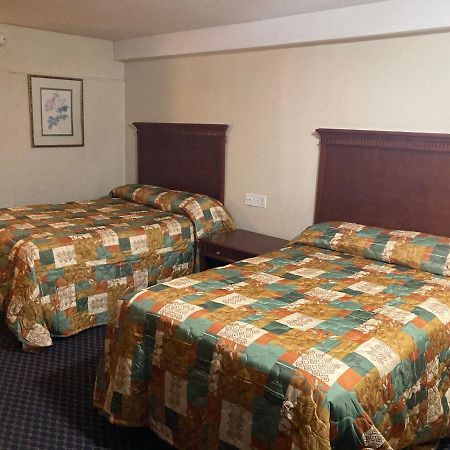 Travel Inn פטרסבורג מראה חיצוני תמונה