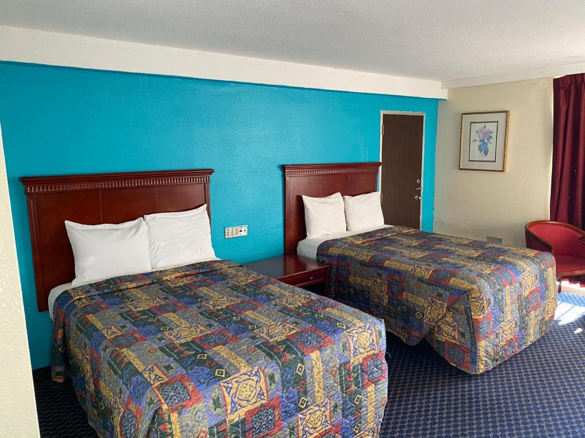 Travel Inn פטרסבורג מראה חיצוני תמונה