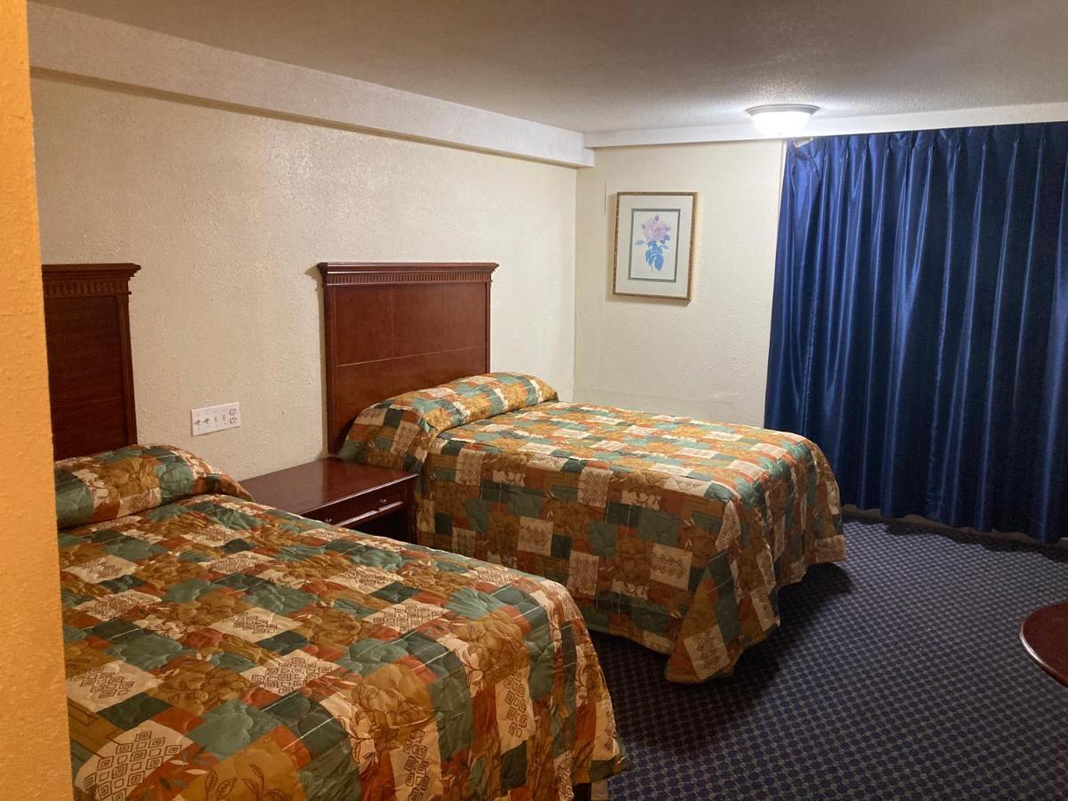Travel Inn פטרסבורג מראה חיצוני תמונה