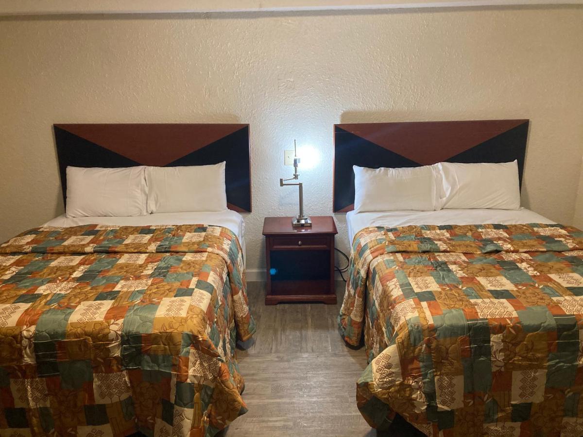Travel Inn פטרסבורג מראה חיצוני תמונה