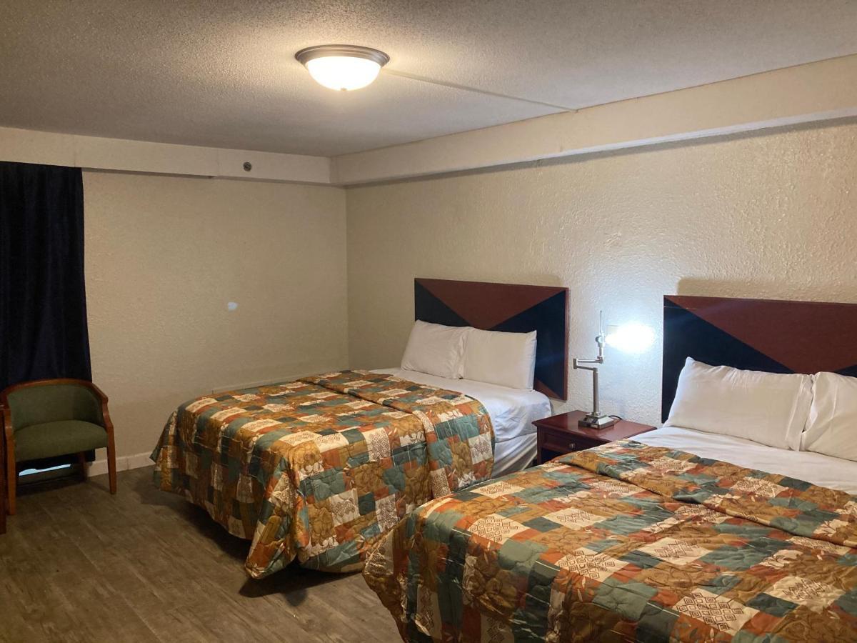 Travel Inn פטרסבורג מראה חיצוני תמונה