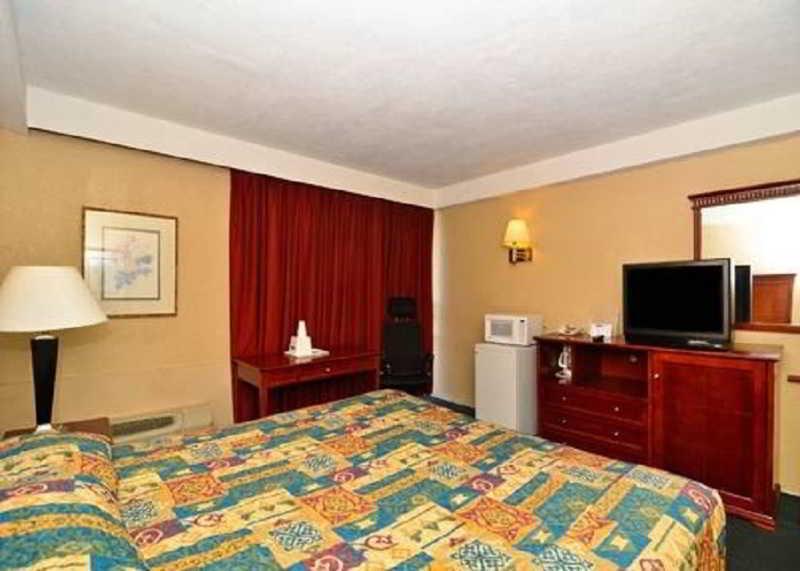 Travel Inn פטרסבורג חדר תמונה